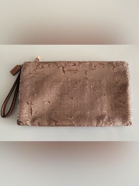 Coach 26484 Madison Rose Gold Sequin Large Wristlet Clutch Bag - EUC